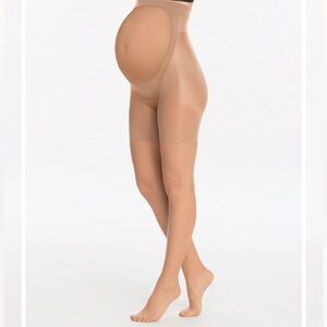 SPANX Mama Shaping Mid-Thigh Sheers
